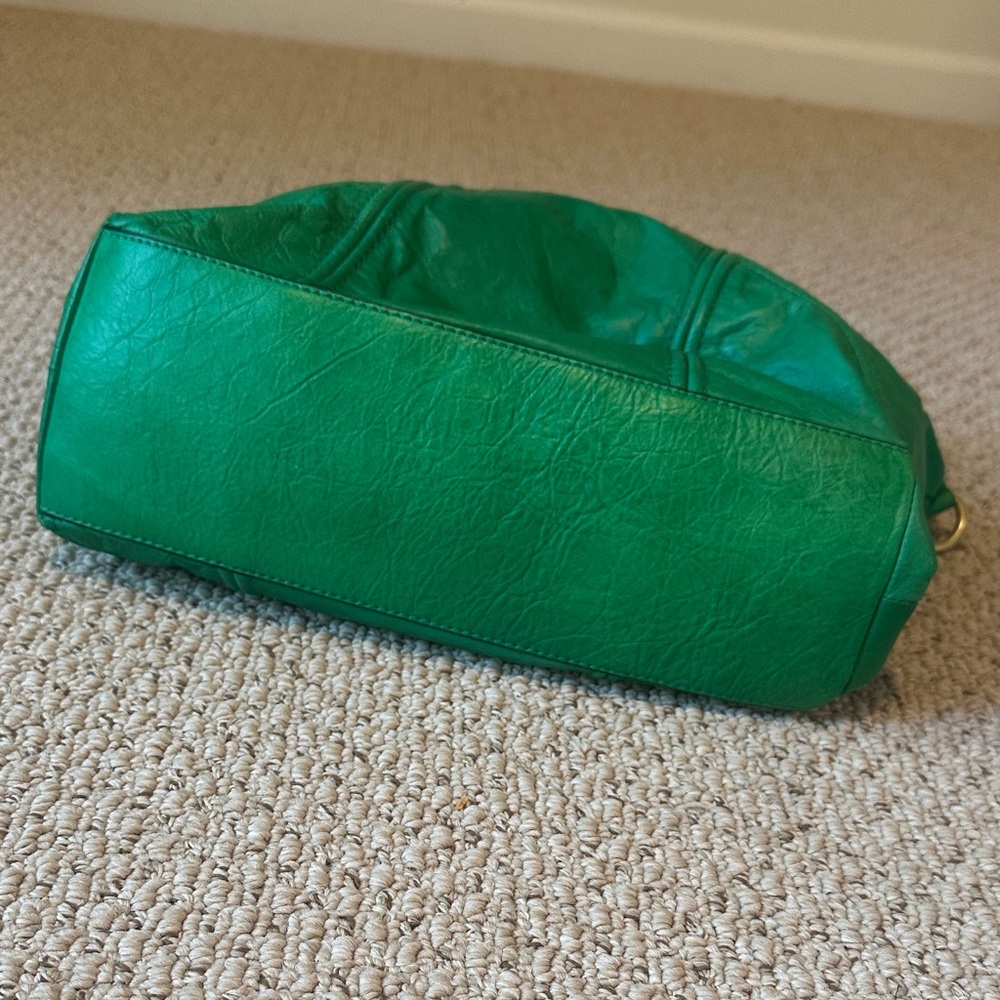 Juicy Couture Green Leather Hobo Bag - Picture 2 of 4